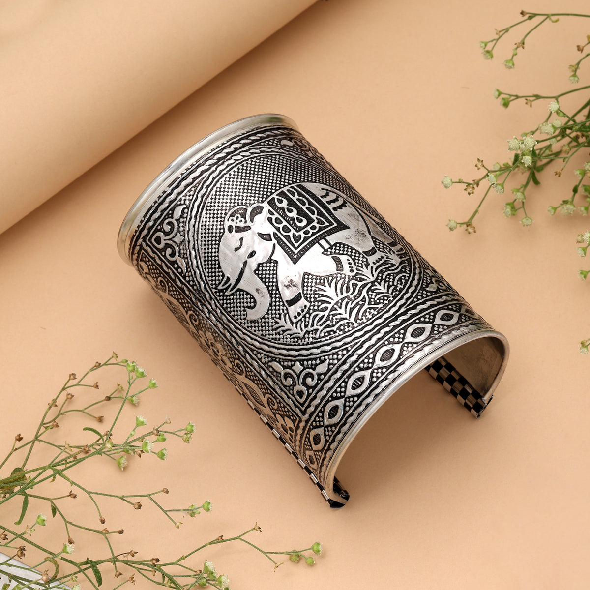 Boho Style Silver Color Oxidised Adjustable Handcuff Bracelet For Casual Styling