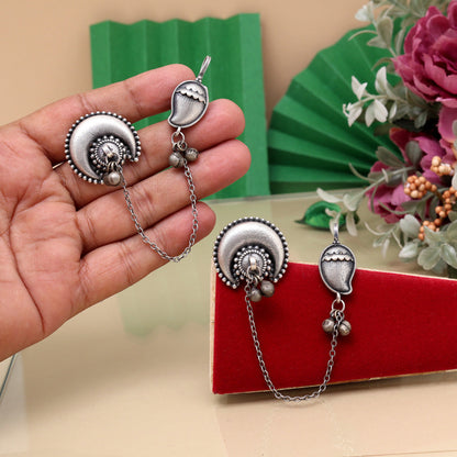 Einzigartige silberfarbene oxidierte Ohrmanschetten-Ohrringe, perfekt für eleganten ethnischen Modeschmuck für Damen