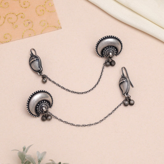 Unique Silver Color Oxidised Ear Cuff Earrings Perfect For Women’S Elegant Ethnic Fashion Jewelry