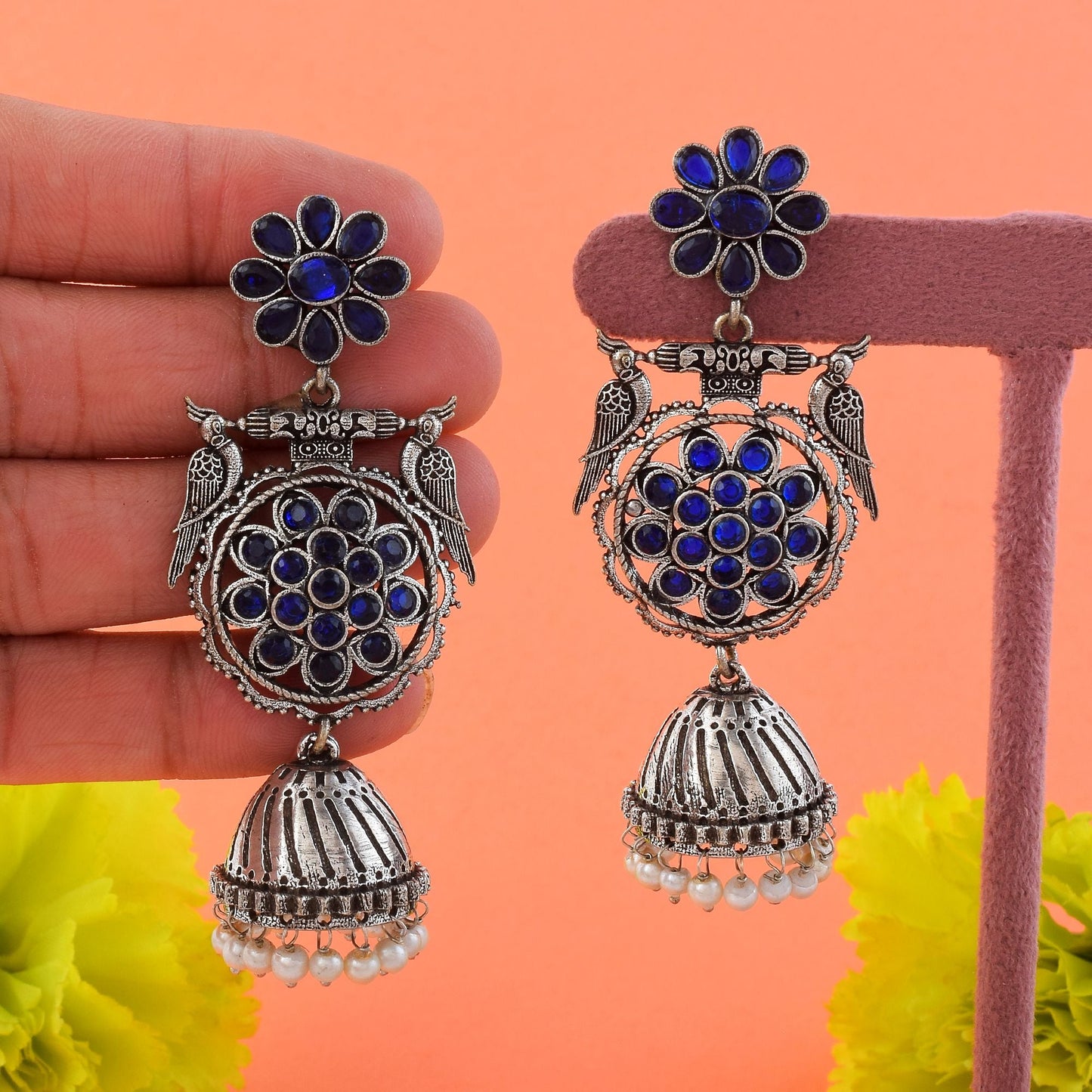 Wunderschöne oxidierte Ohrringe in Blau für Bräute, Partys und Modeschmuck-Styling