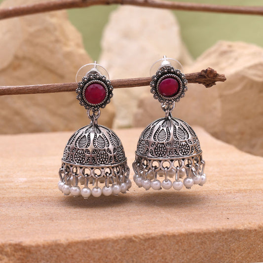 Stilvolle, rot oxidierte Ohrringe, perfekt für Hochzeiten, Partys und festliche Outfits