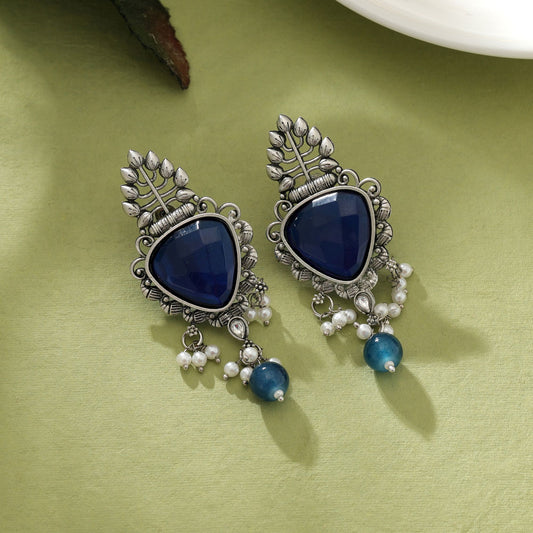 Ohrringe mit blauer Oxidierung, stilvoller, antiker, traditioneller ethnischer Schmuckkollektion