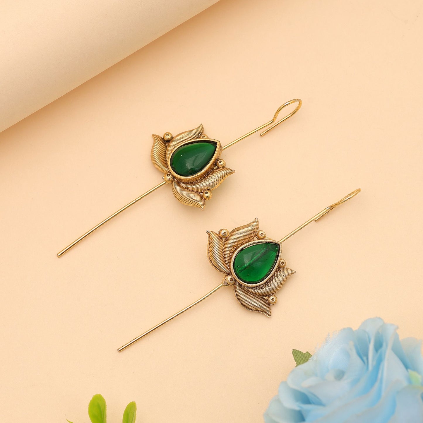 Grüner, oxidierter Ohr-Cuff, Designer, traditioneller Schmuck