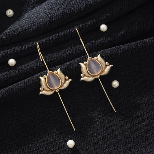 Hellrosafarbene oxidierte Ohrklemme, elegante minimalistische Schmuck