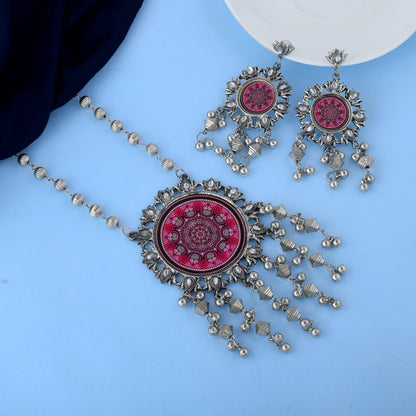 Royal Rani Color Meena Work Oxidiertes Halskettenset mit traditionellen Motiven