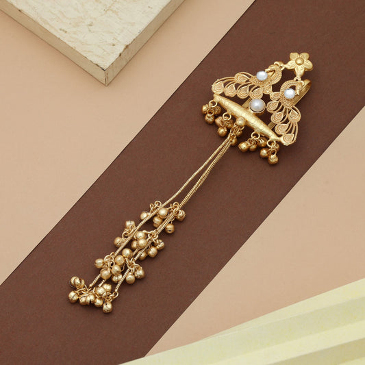 Haarnadel in Weiß, elegant, Brautschmuck, stilvolles Hochzeitsaccessoire