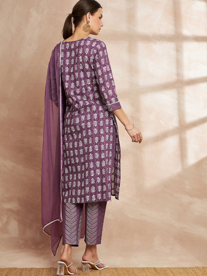 Purple Color Ethnic Motifs Printed Regular Pure Cotton Kurta with Trousers & With Dupatta