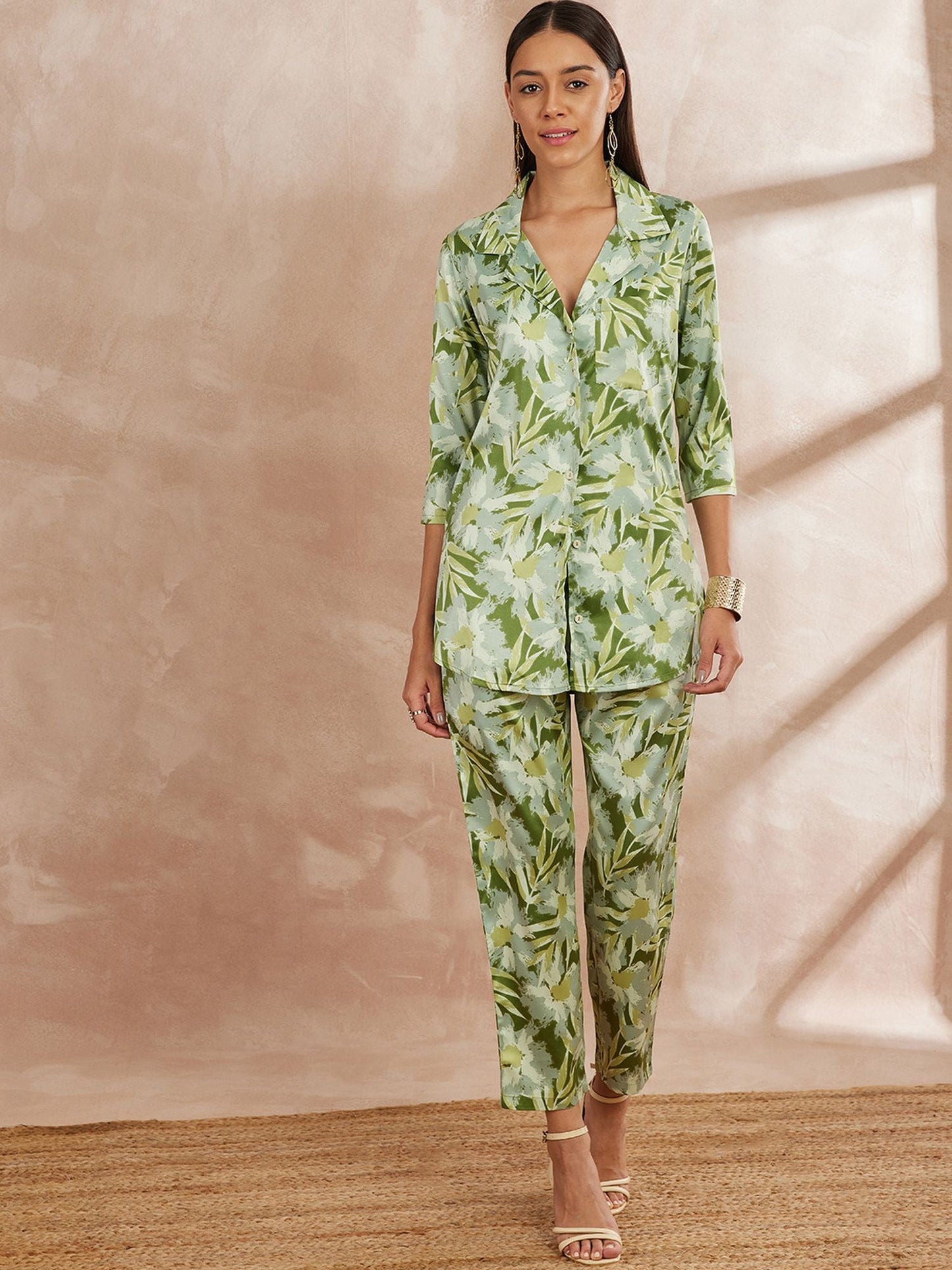 Green & White Color Floral Printed Top With Trousers