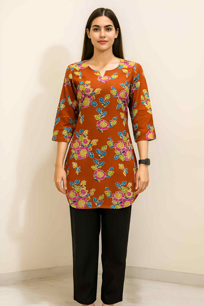 Orangefarbene stilvolle kurze Baumwoll-Kurti
