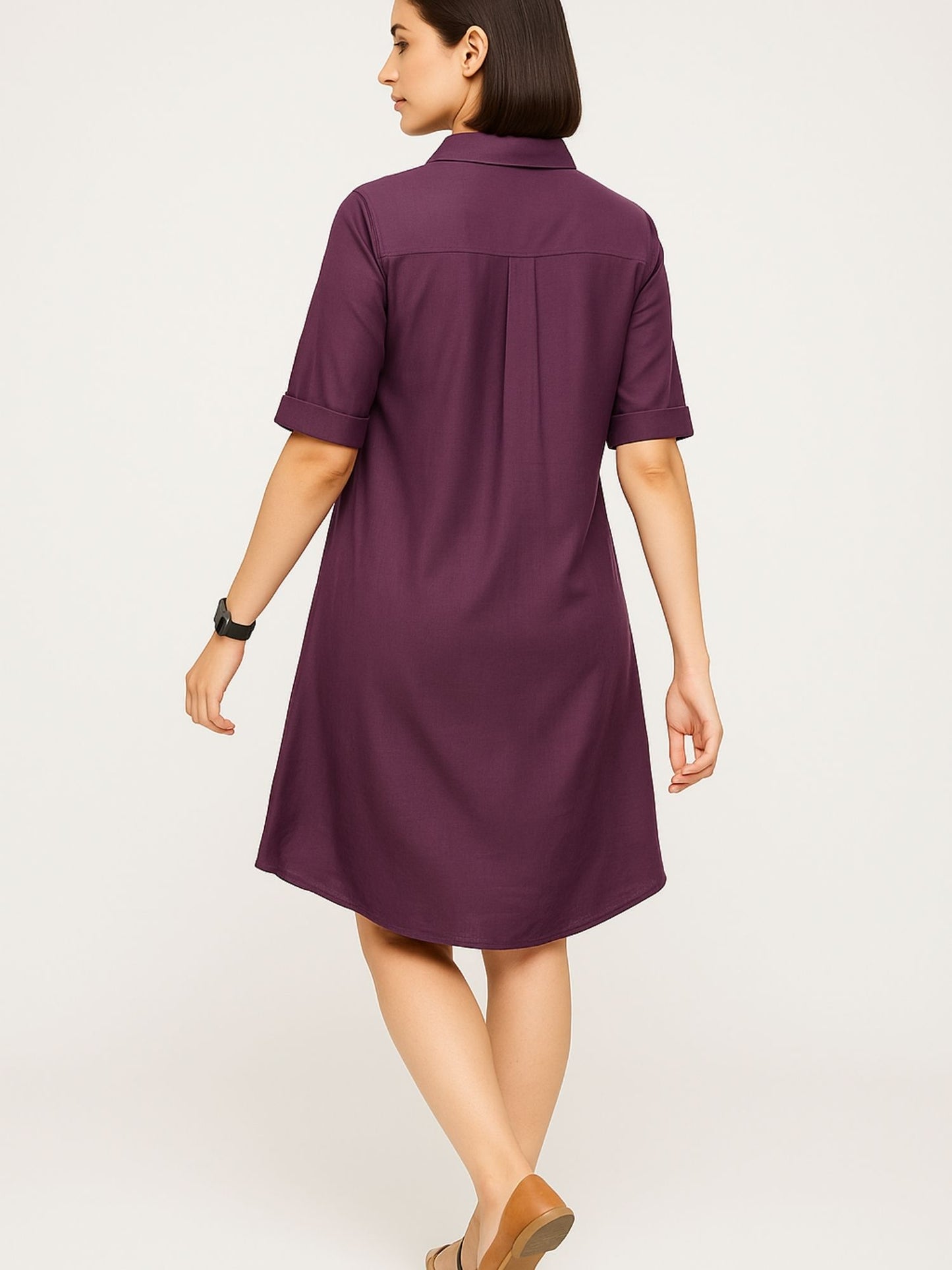 Lila-farbene Rayon-Kurti mit gelber Blumenstickerei