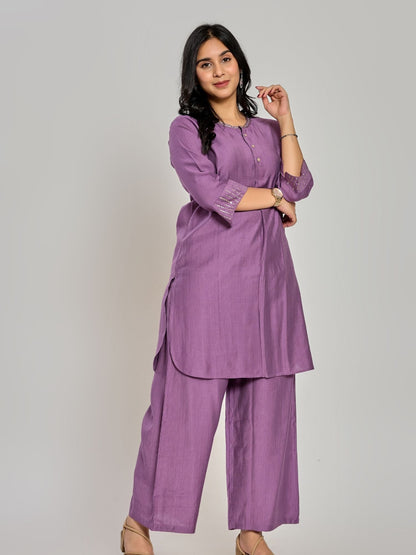 Lila farbenes Zari-besticktes Co-Ord Set