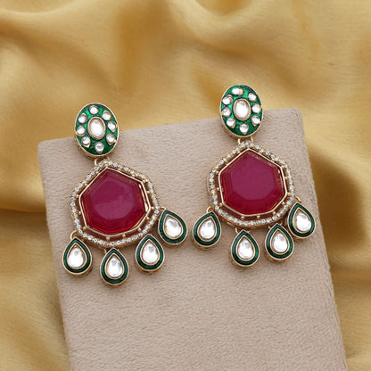 Royal Rani Color Kundan Ohrringe mit traditioneller Arbeit für große ethnische Anlässe
