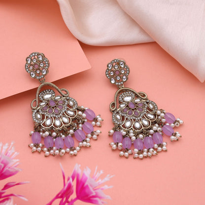 Beautiful Light Purple Color Kundan Earrings With Gold Plated Polish For Festive Use