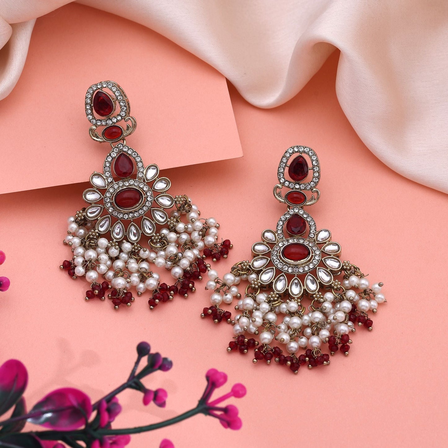 Royal Maroon Farbe Kundan Ohrringe mit antiken Steinen perfekt für Brautschmuck