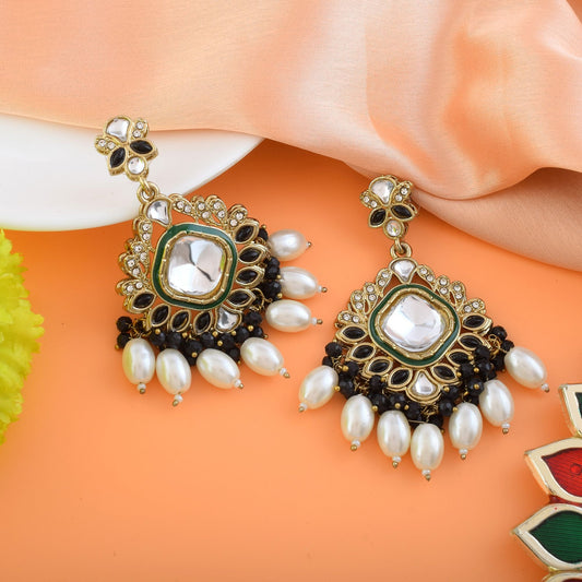 Black Color Kundan Earrings