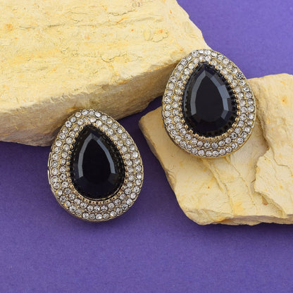 Black Color Stud Kundan Earrings