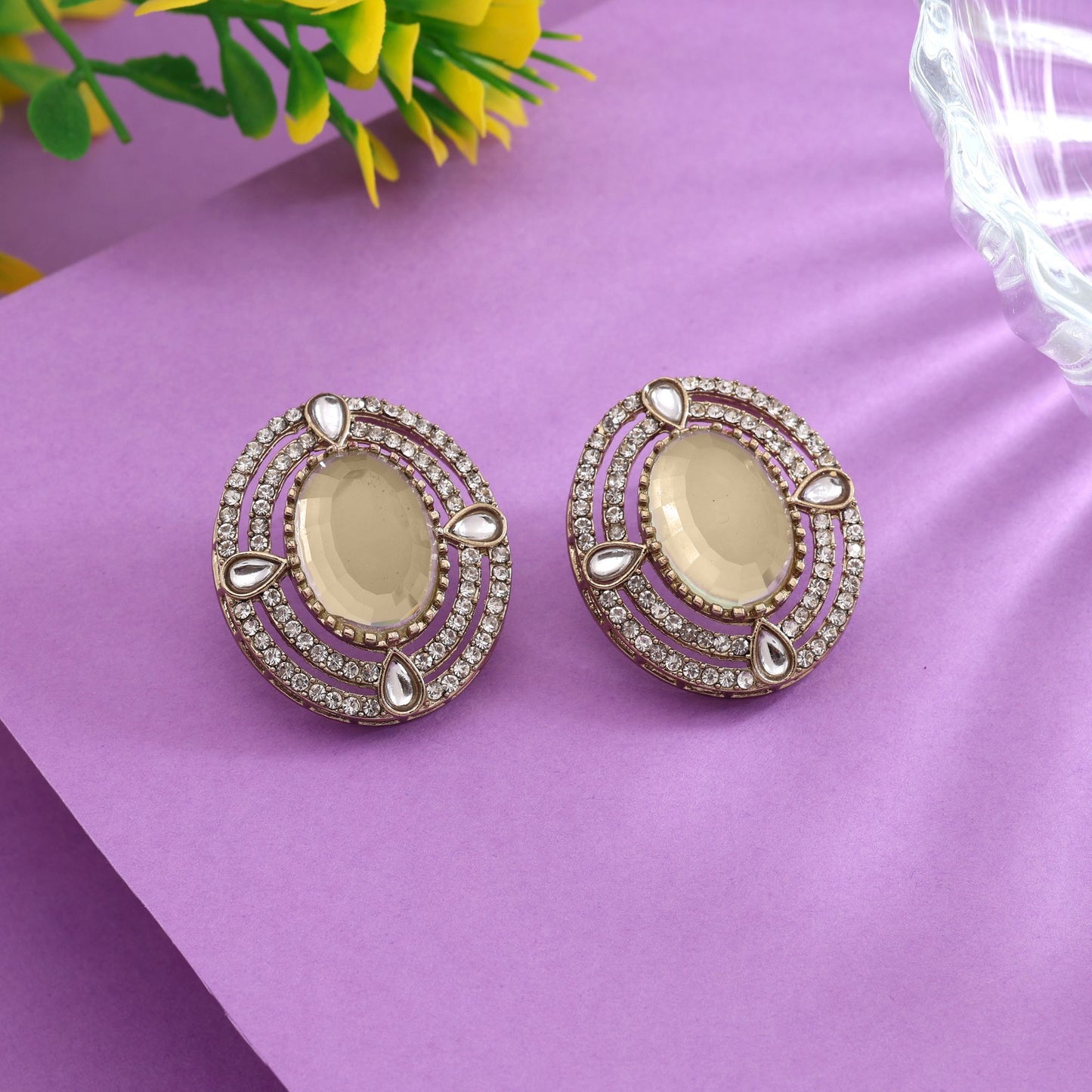 Elegant Light Green Color Stud Kundan Earrings For Daily And Festive Wear