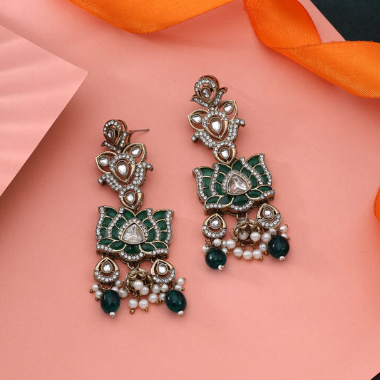 Elegant Green Color Kundan Earrings For Daily And Bridal Occasions