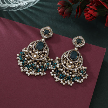 Classy Rama Green Color Kundan Earrings With Refined Traditional Work