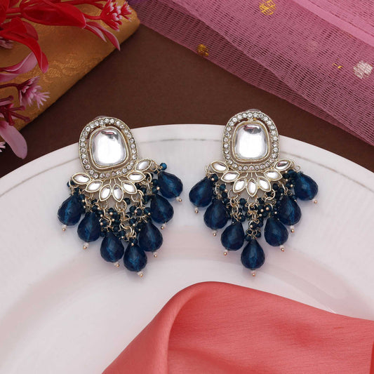 Tuerques Blaue Kundan Ohrringe mit traditionellem Polki-Design für Frauen