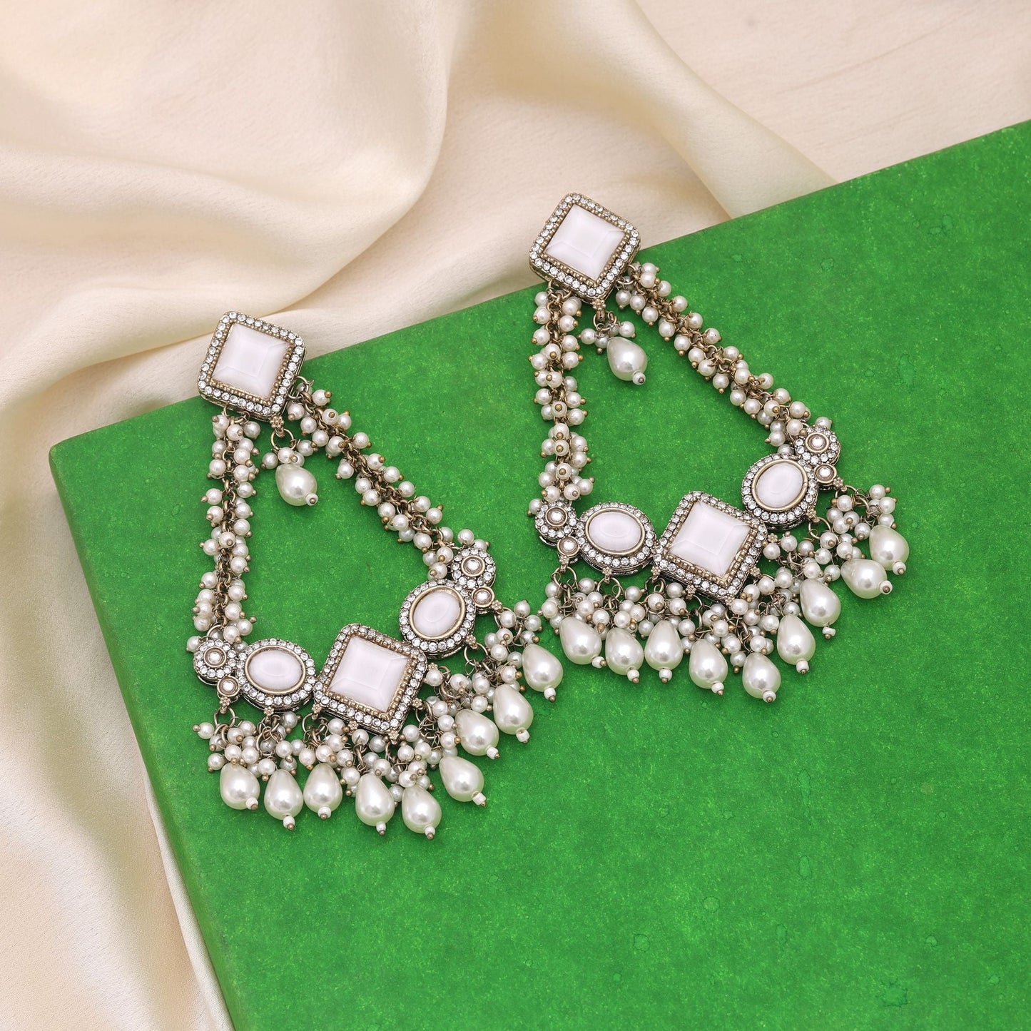 White Color Kundan Earrings Crafted For Graceful Traditional Occasions