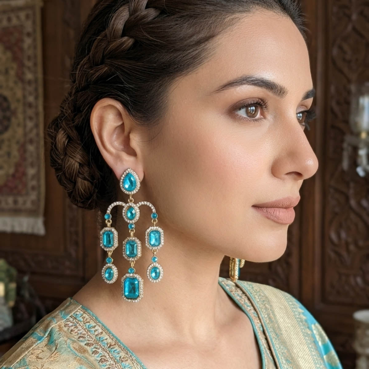 Firozi Farbige Designer Ethnische Kundan Ohrringe mit stilvollem festlichen Schmuckdesign