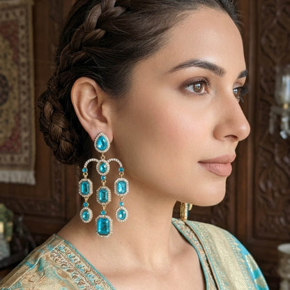 Firozi Farbige Designer Ethnische Kundan Ohrringe mit stilvollem festlichen Schmuckdesign