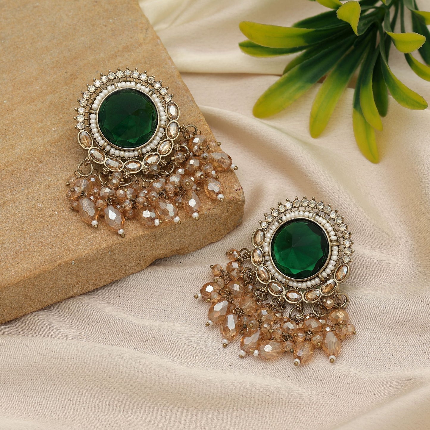 Premium Grüne Kundan Ohrringe für festliche Looks