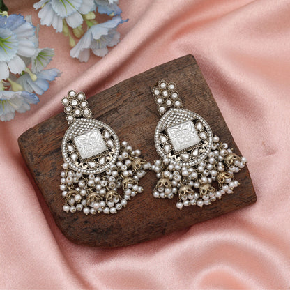 Sophisticated White Color Kundan Earrings For Premium Party Looks