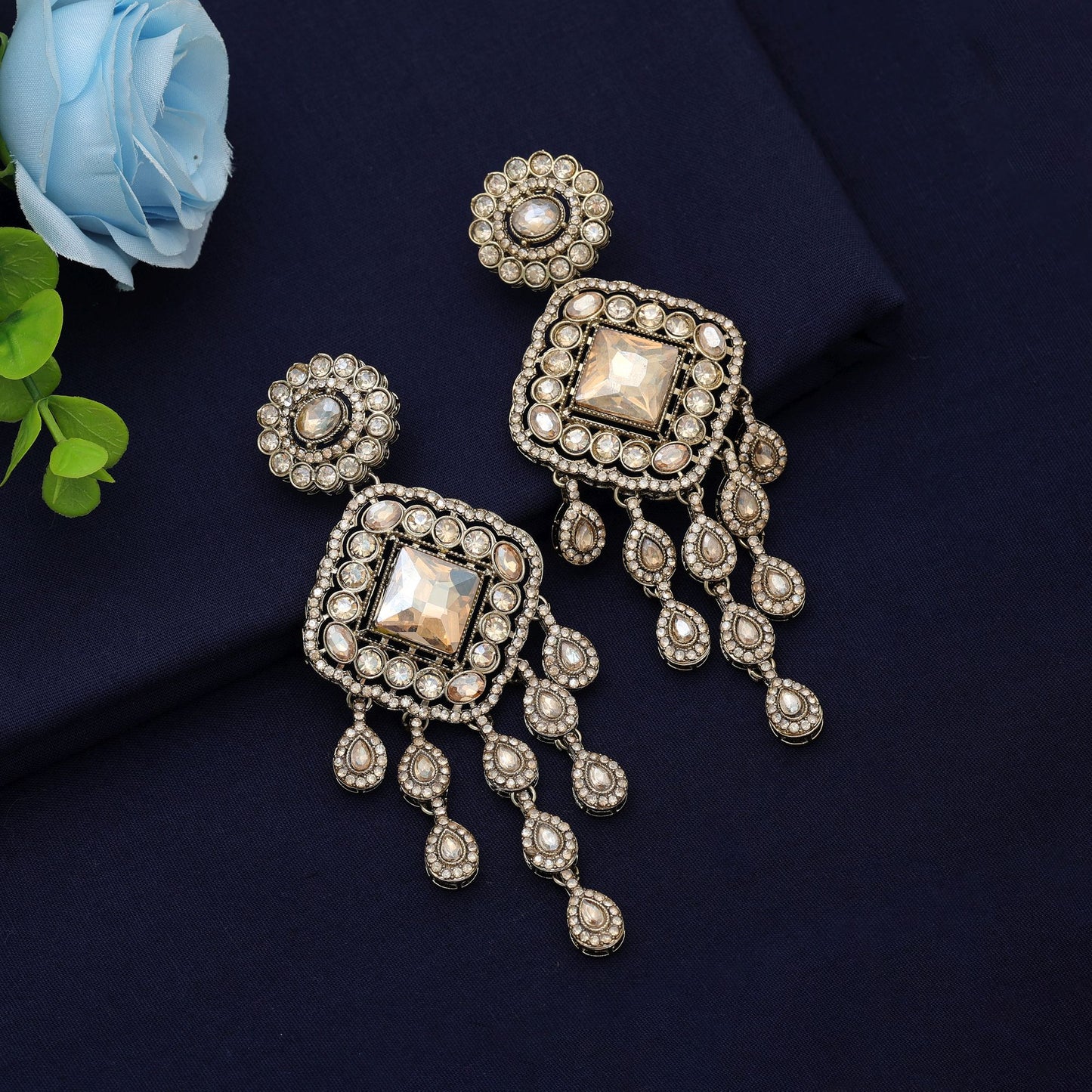 Classic Gold Color Kundan Earrings For Elegant Festive Wear