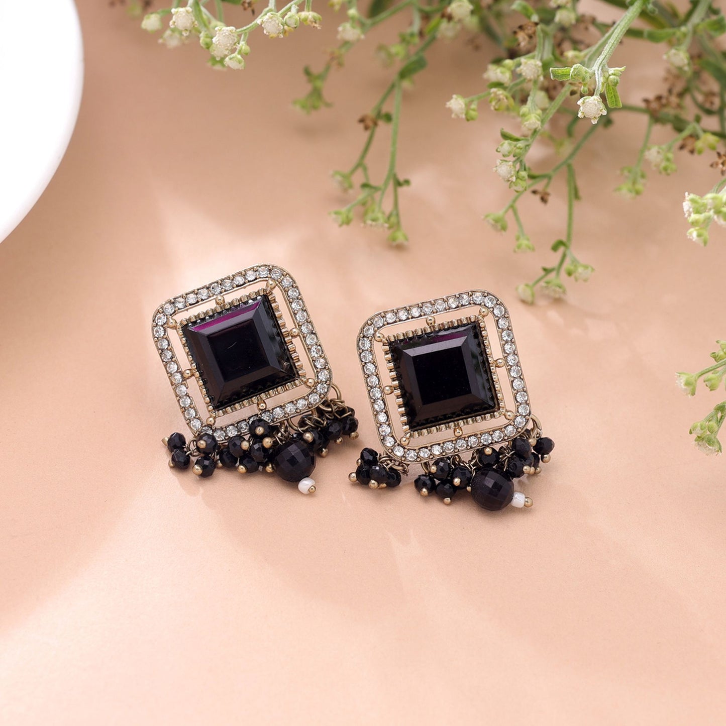 Black Color Kundan Earrings Featuring Stylish Ethnic Designer Fashion Look