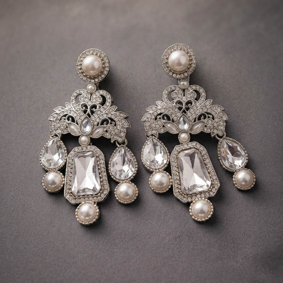 White Color Kundan Earrings with Elegant Ethnic Appeal