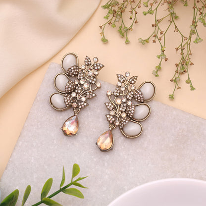 Royal Sheen Gold Color Kundan Dangle Earrings For Traditional Festival Attire