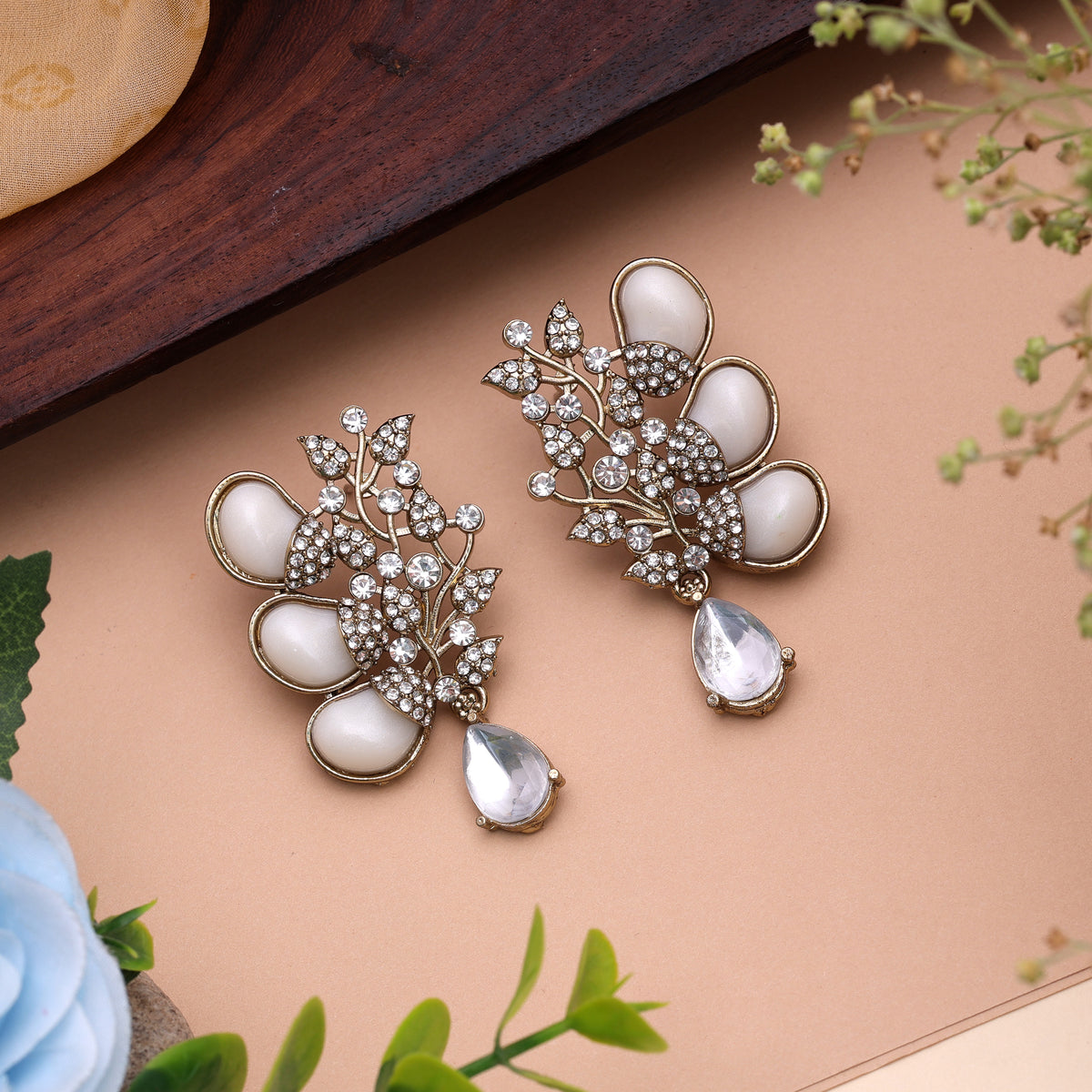 Graceful Ivory White Color Kundan Drop Earrings For Formal Ethnic Gatherings