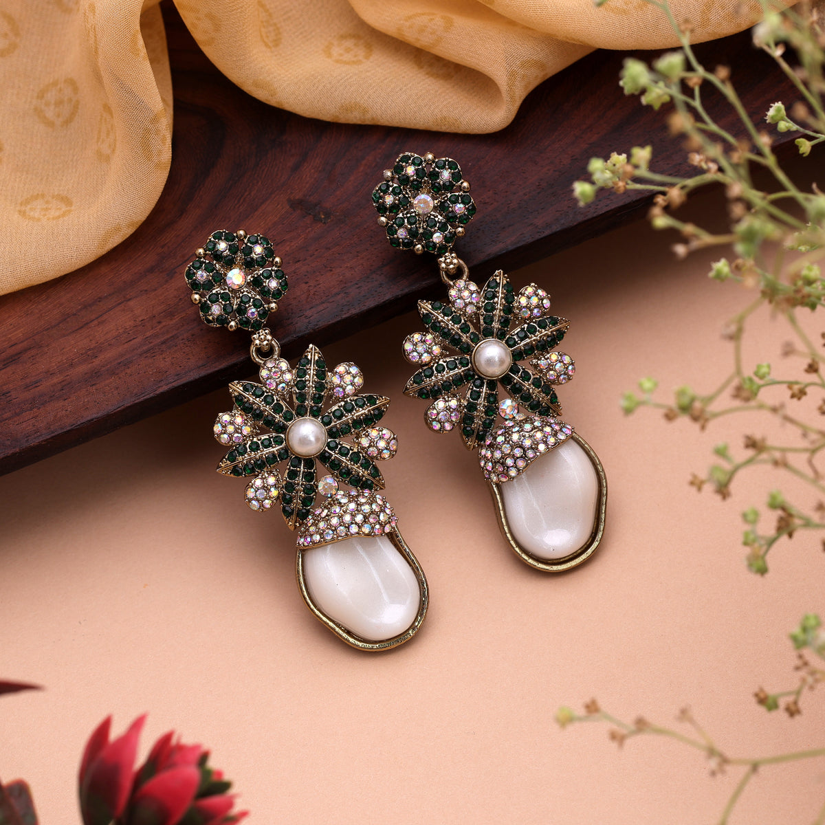 Traditional Royal Green Color Kundan Jhumka Earrings For Indian Women Outfits