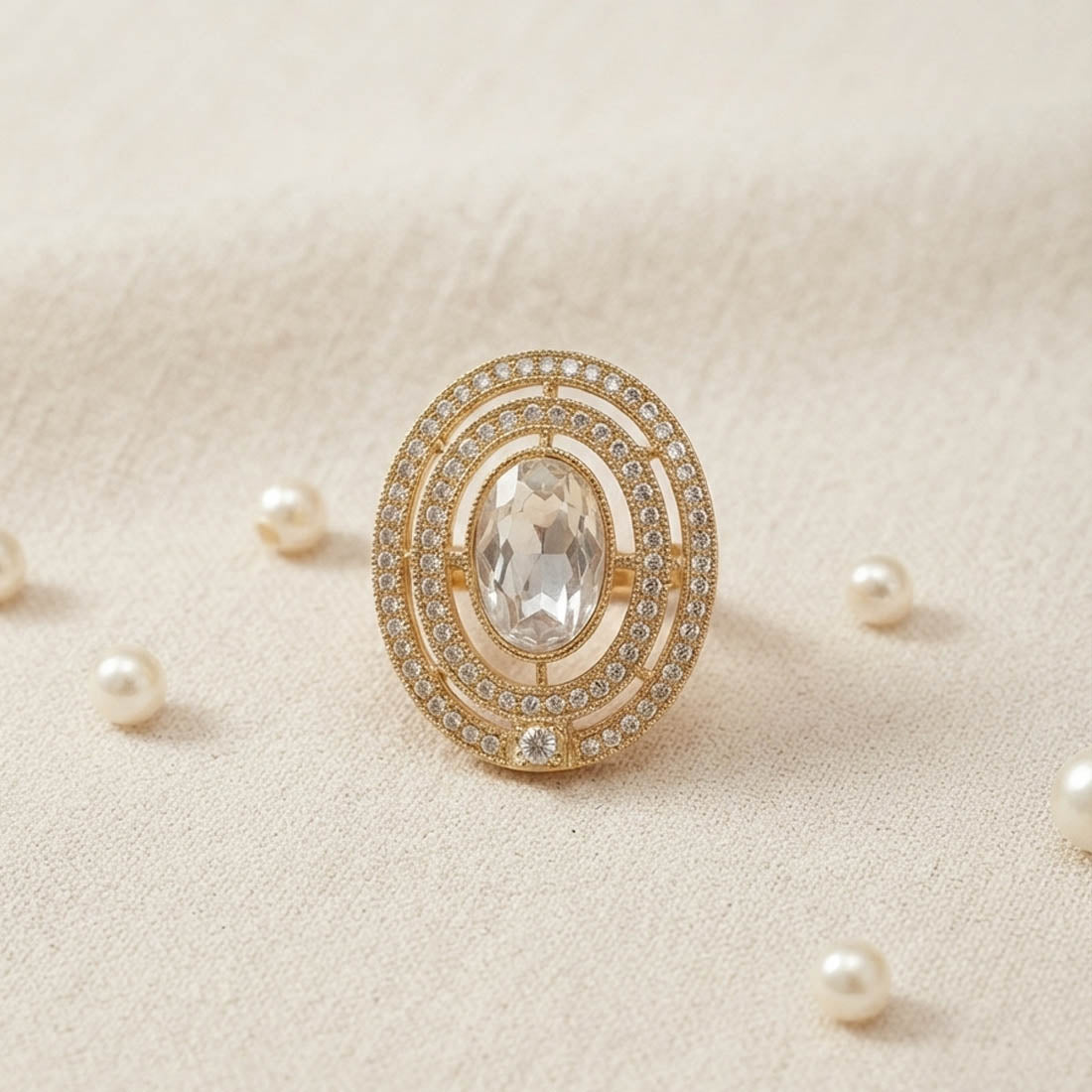 White Color Kundan Ring Featuring Graceful Traditional Jewelry Appeal