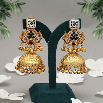 Schwarze Jhumka Kaschmir-Ohrringe, auffälliger Statement-Schmuck mit traditionellem Finish
