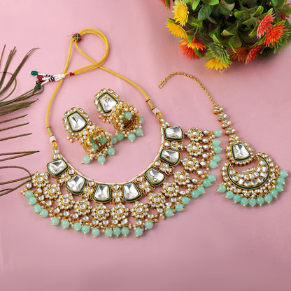 Festive Pista Green Color Kundan Necklace Set For Party Wear