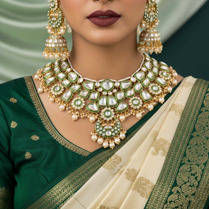 Traditional Gold Color Kundan Necklace Set For Wedding Celebrations