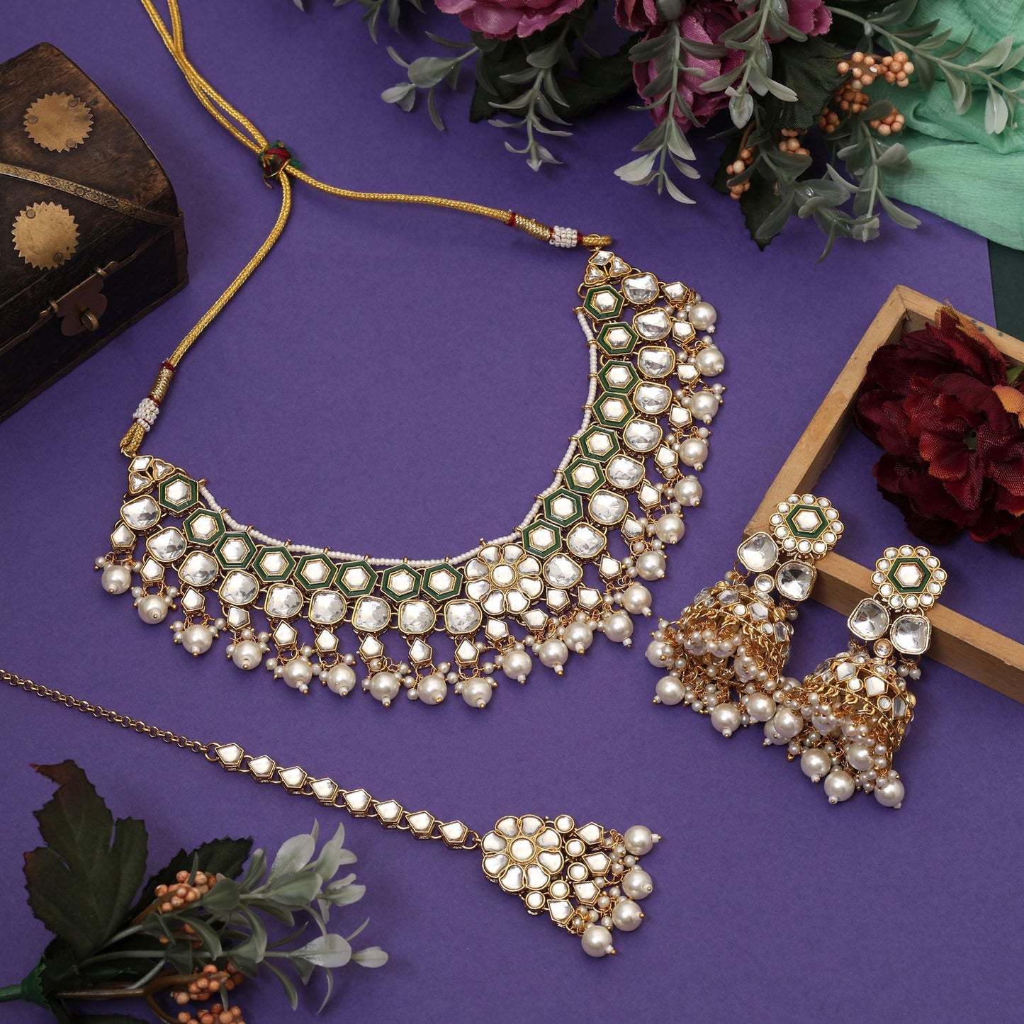 Gorgeous White Color Meena Work Kundan Necklace Set Perfect For Brides, Festivals, And Party Occasions