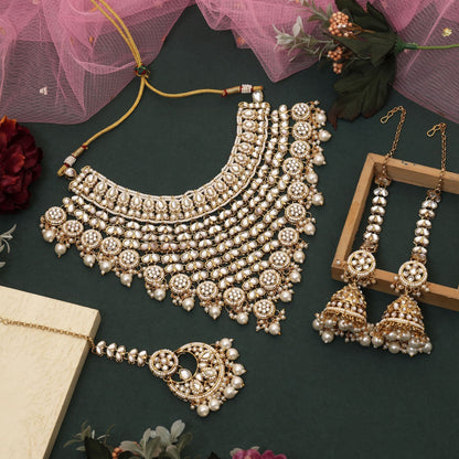 Beautiful White Color Kundan Necklace Set Designed For Brides, Engagements, And Festive Occasions