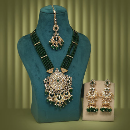 Elegant Green Color Kundan Necklace Set For Weddings And Festive Celebrations