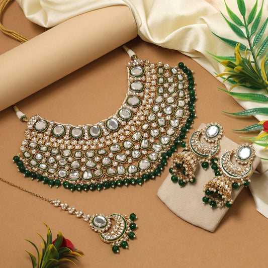 Designer Green Color Kundan Necklace Set For Bridal And Festival Jewellery Styling