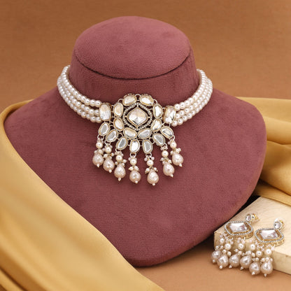Stilvolles weißes Choker-Kundan-Halsketten-Set, perfekt für Braut- und Festschmuck