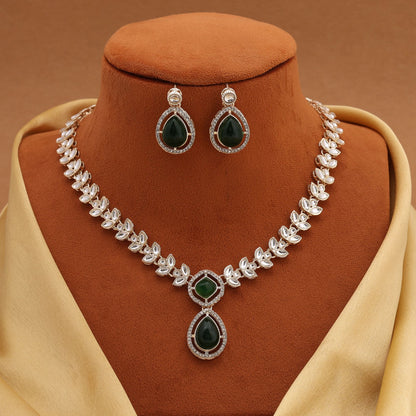 Beautiful Green Color Kundan Necklace Set With Matching Earrings For Brides And Bridesmaids