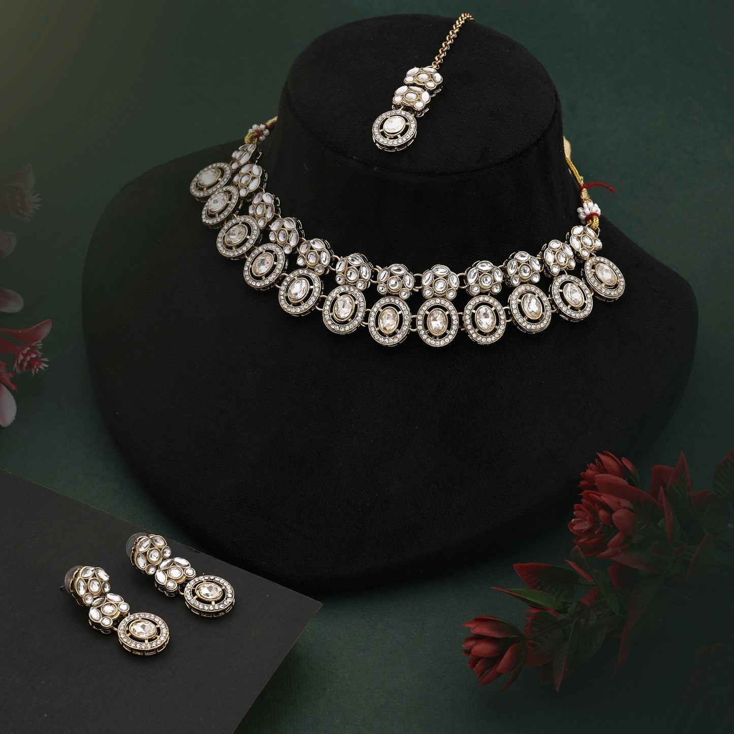 Elegant White Color Kundan Necklace Set With Sparkling Stones For Bridal Attire