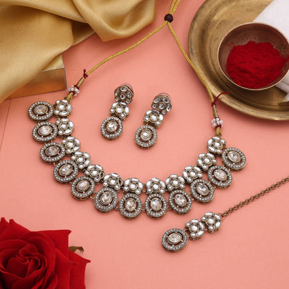 Elegant White Color Kundan Necklace Set With Sparkling Stones For Bridal Attire