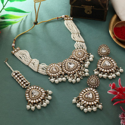 Gorgeous White Color Kundan Necklace Set With Classic Pearl Embellishments