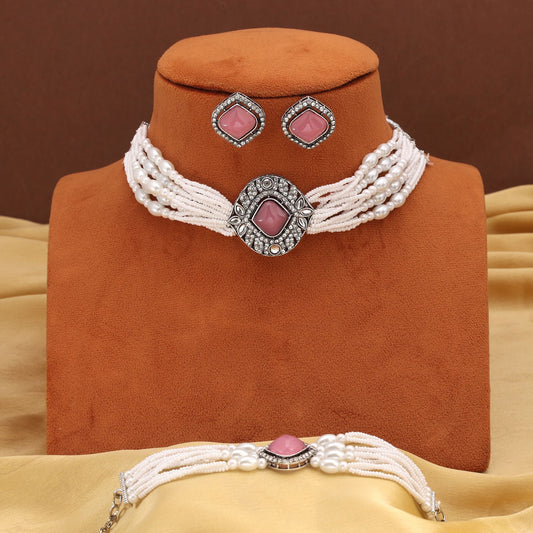 Gorgeous Pink Color Choker Kundan Necklace Set For Women’S Festive Occasions