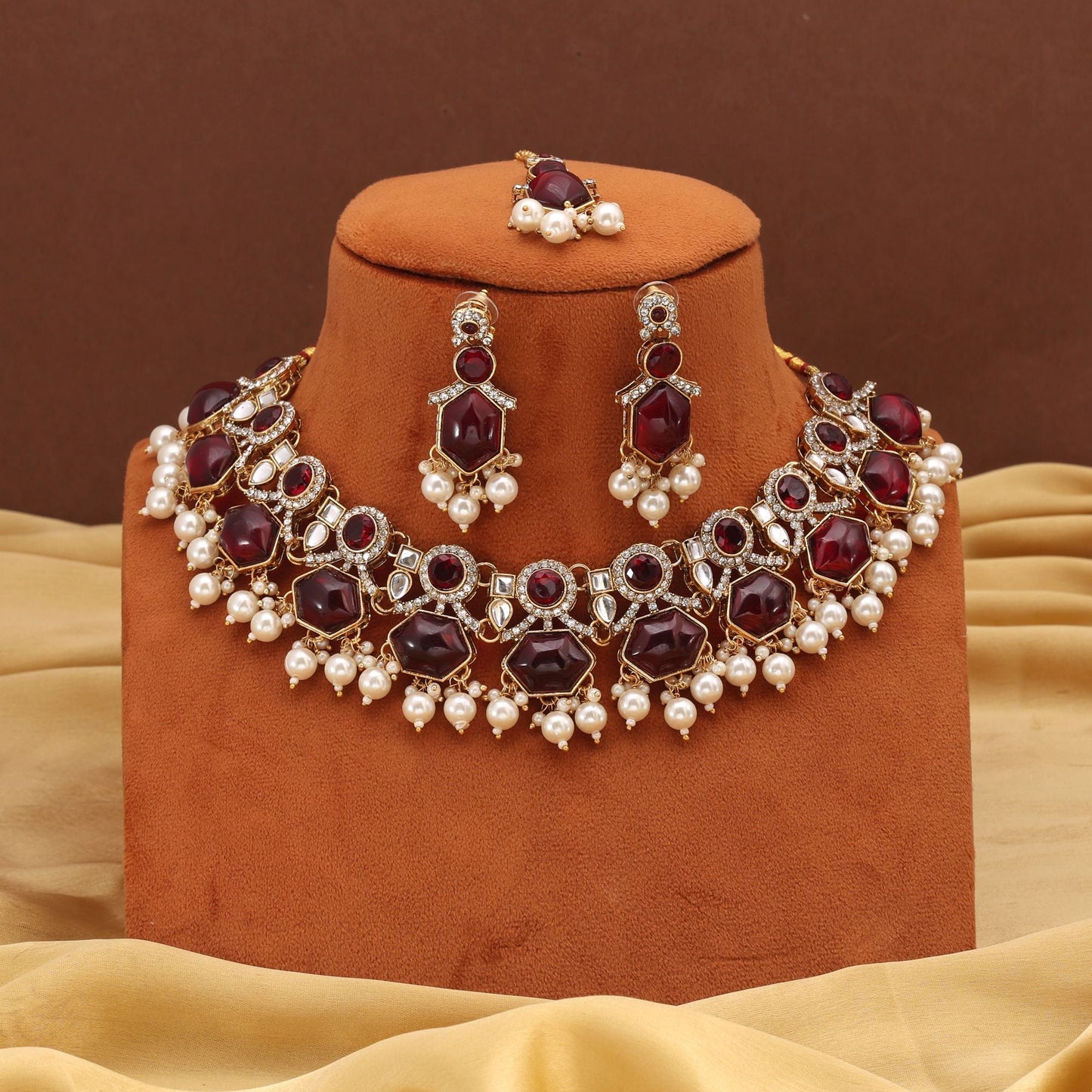 Traditional Maroon Color Kundan Necklace Set For Ethnic And Bridal Attire